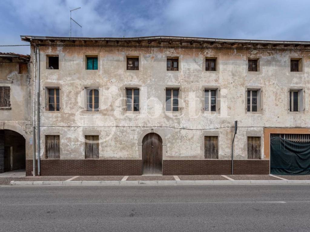 Rustico / casale a Cordovado in Via Battaglione Gemona, 24 - Foto 5