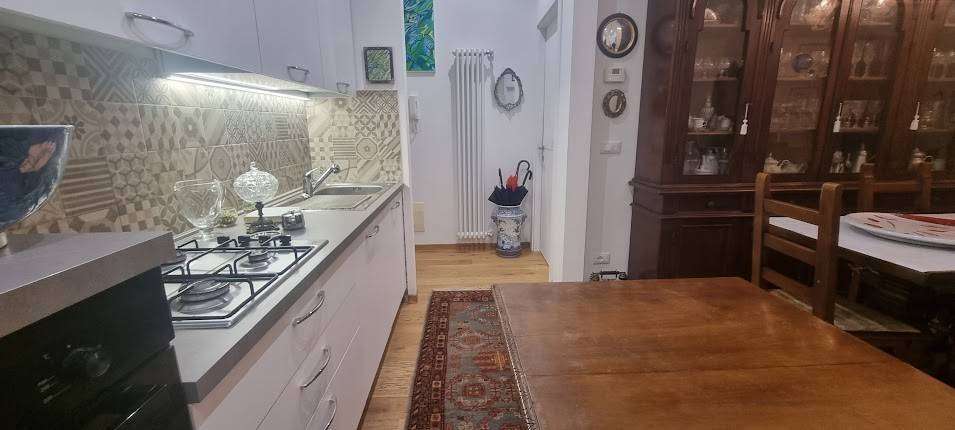 Appartamento a Savona in Via Bartolomeo Guidobono - Foto 3