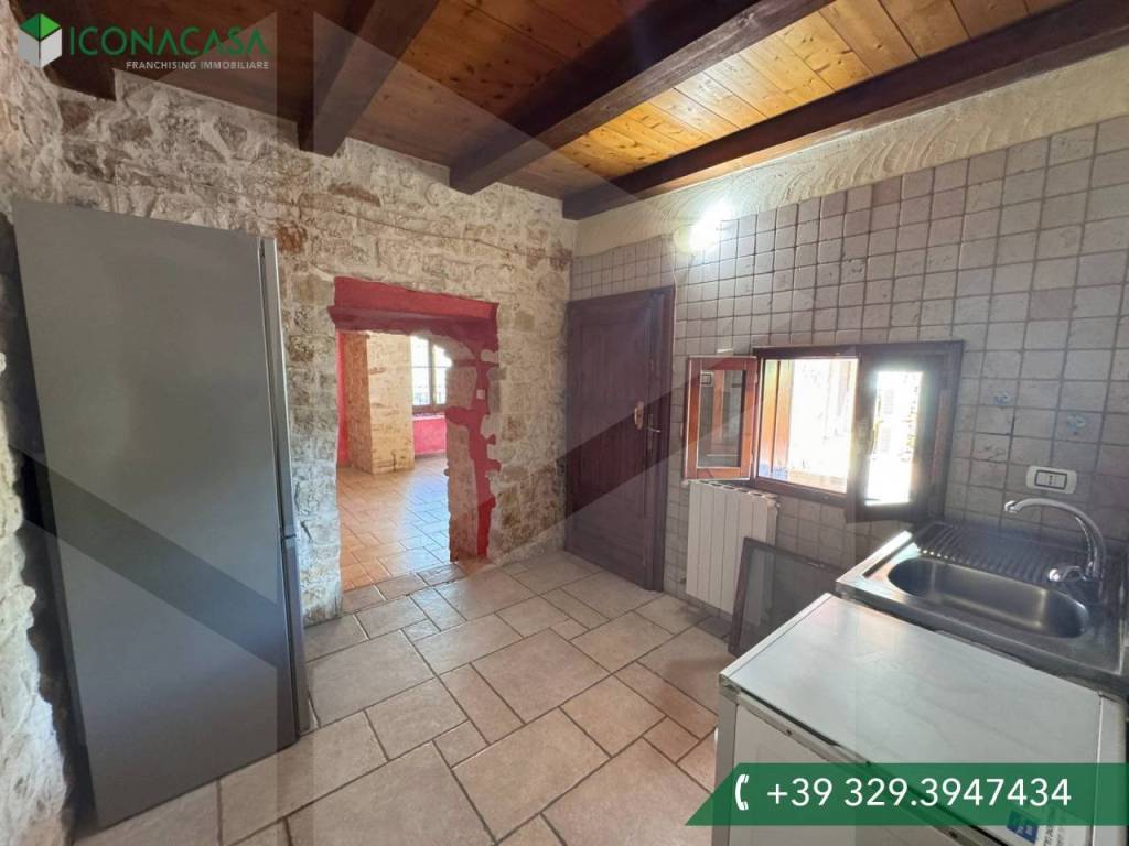 Appartamento a Conversano in Viale San Pietro Trigianello - Foto 5
