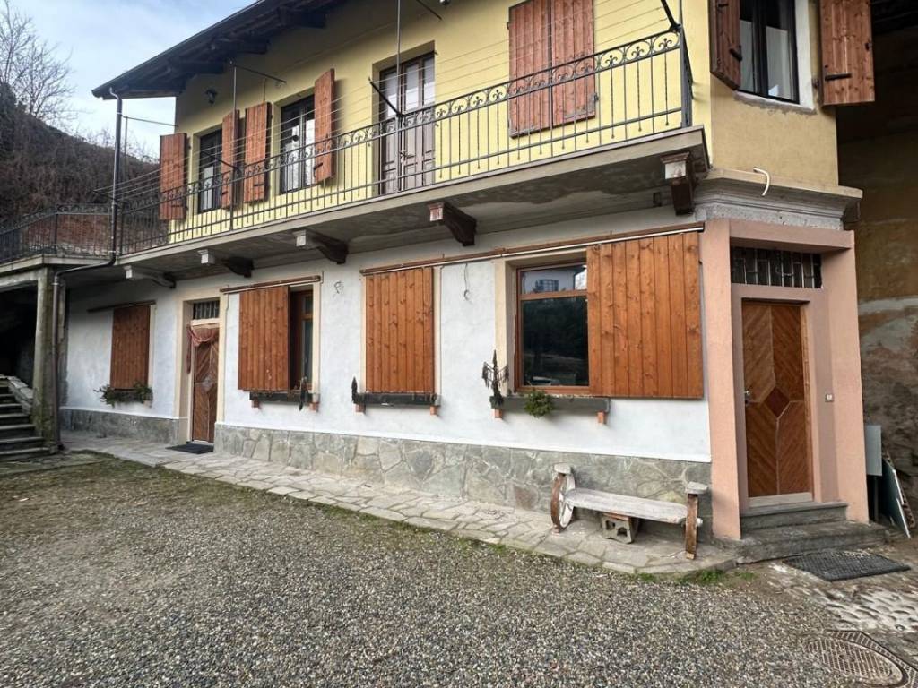 Appartamento a Rivoli in Piazza San Bartolomeo, 1 - Foto 2