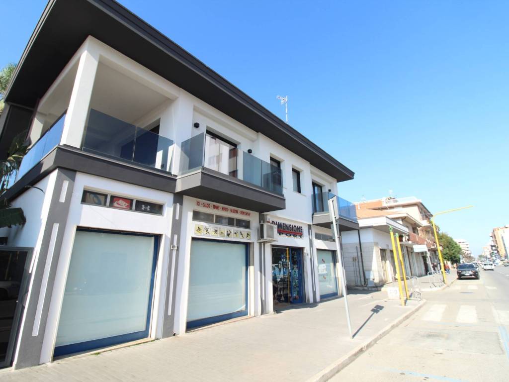 Appartamento a Roseto degli abruzzi in Via Nazionale - Foto 4