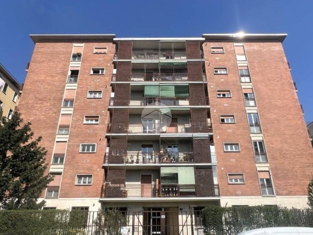 Appartamento a Milano in Via Camillo Prampolini, 12 - Foto 2