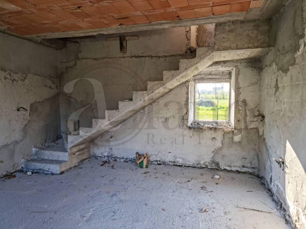 Rustico / casale a Ceprano in via scaffa - Foto 3