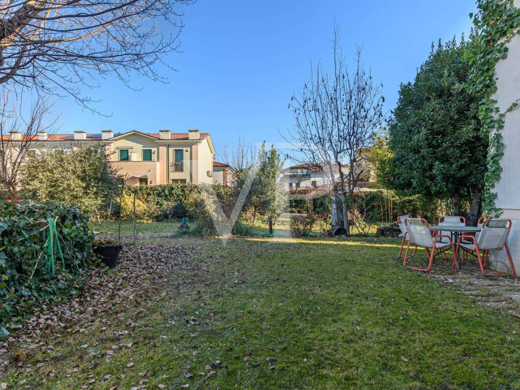 Villa a Thiene in Via degli Aranci - Foto 3