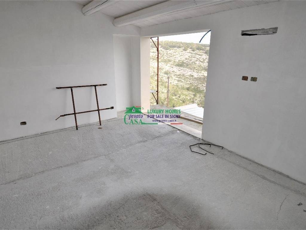 Casa indipendente a Ragusa in Via Giorgio Baglivi - Foto 2