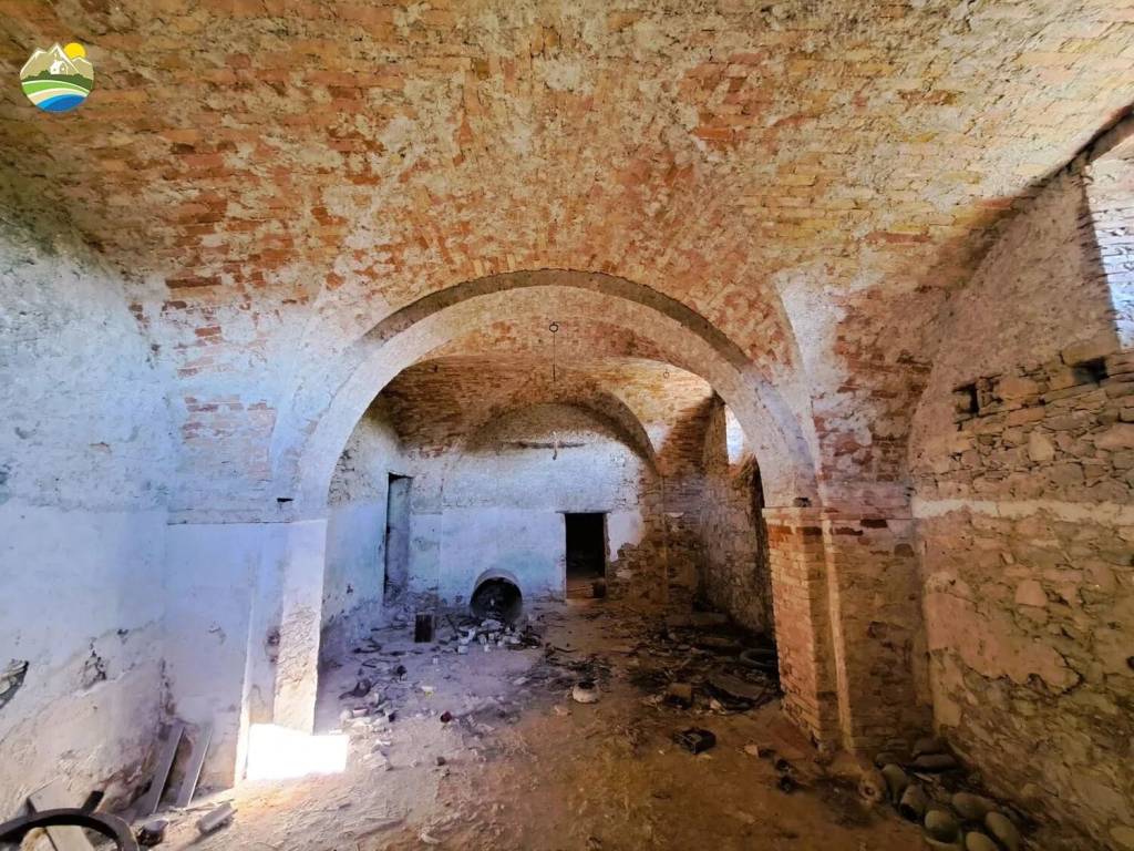 Villa a Vicoli in Via Della Liberazione - Foto 2