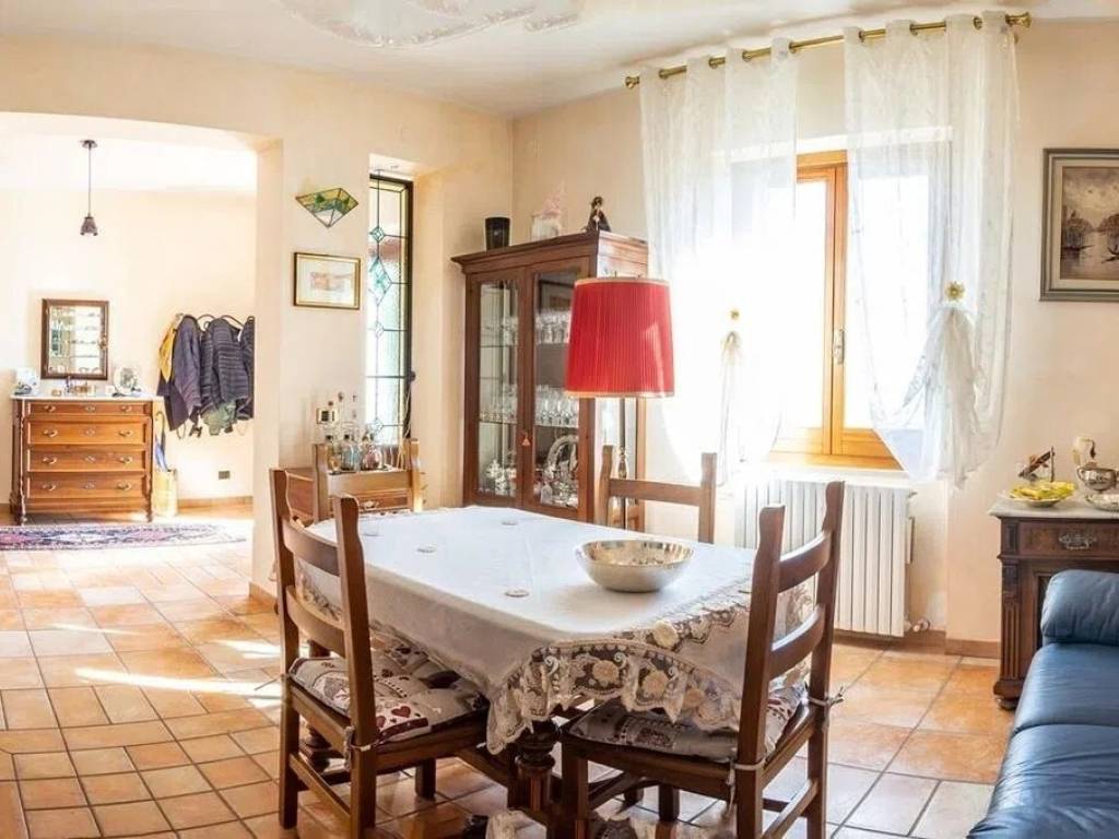 Villa a Atri in Sp30 - Foto 2