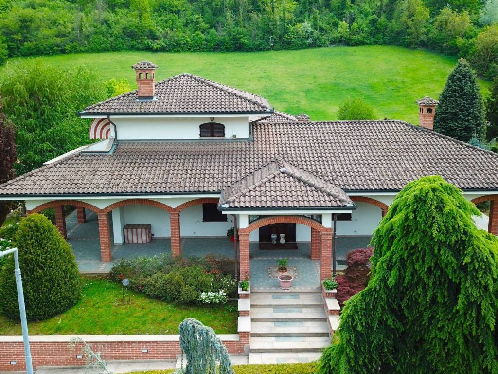 Villa a Canale in Via Santo Stefano Roero - Foto 2