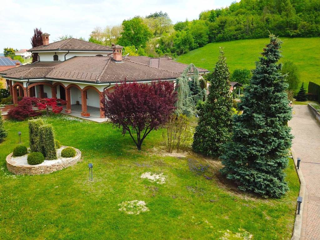 Villa a Canale in Via Santo Stefano Roero - Foto 3