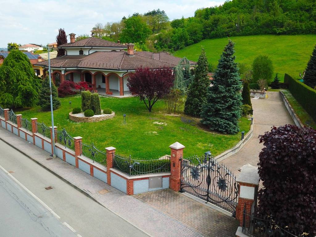 Villa a Canale in Via Santo Stefano Roero - Foto 4