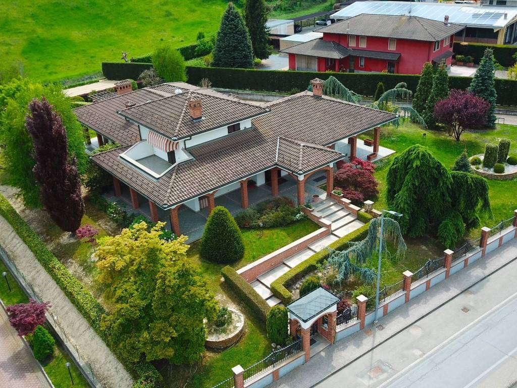 Villa a Canale in Via Santo Stefano Roero - Foto 5