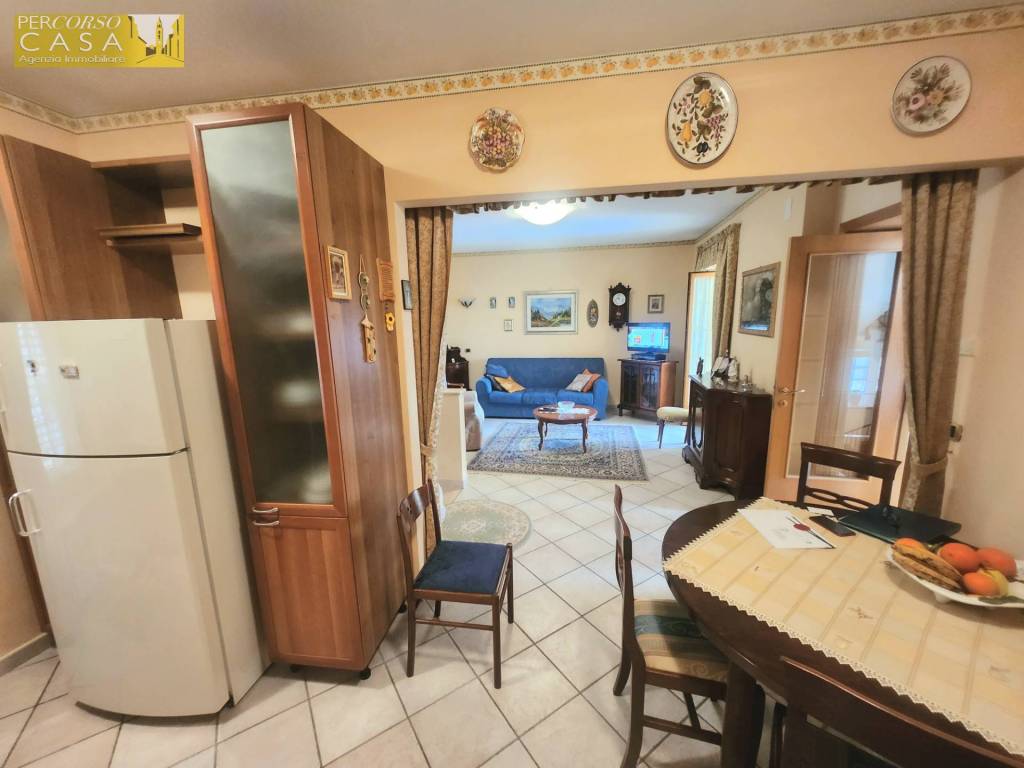 Casa indipendente a Teramo in Strada Unica, 12 - Foto 4