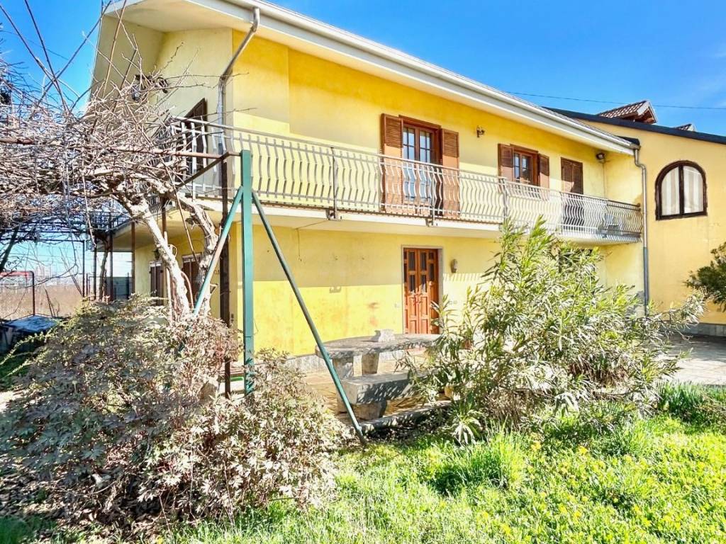 Casa indipendente a Cuneo in Via Torino - Foto 2