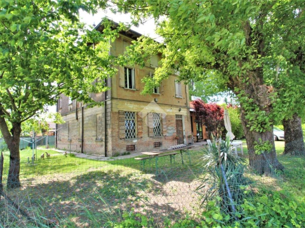 Rustico / casale a Fabbrico in Via motta, 16 - Foto 2
