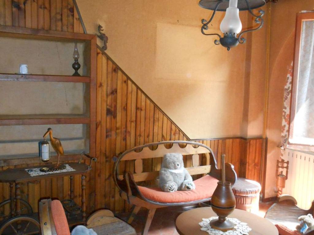 Casa indipendente a Valdilana in Frazione mazzucco, 9 15 - Foto 2