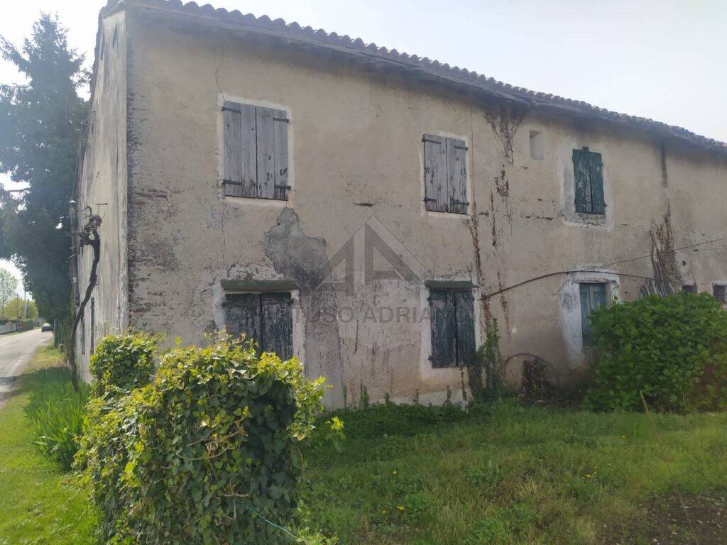 Rustico / casale a Rossano veneto in Via Roma - Foto 2