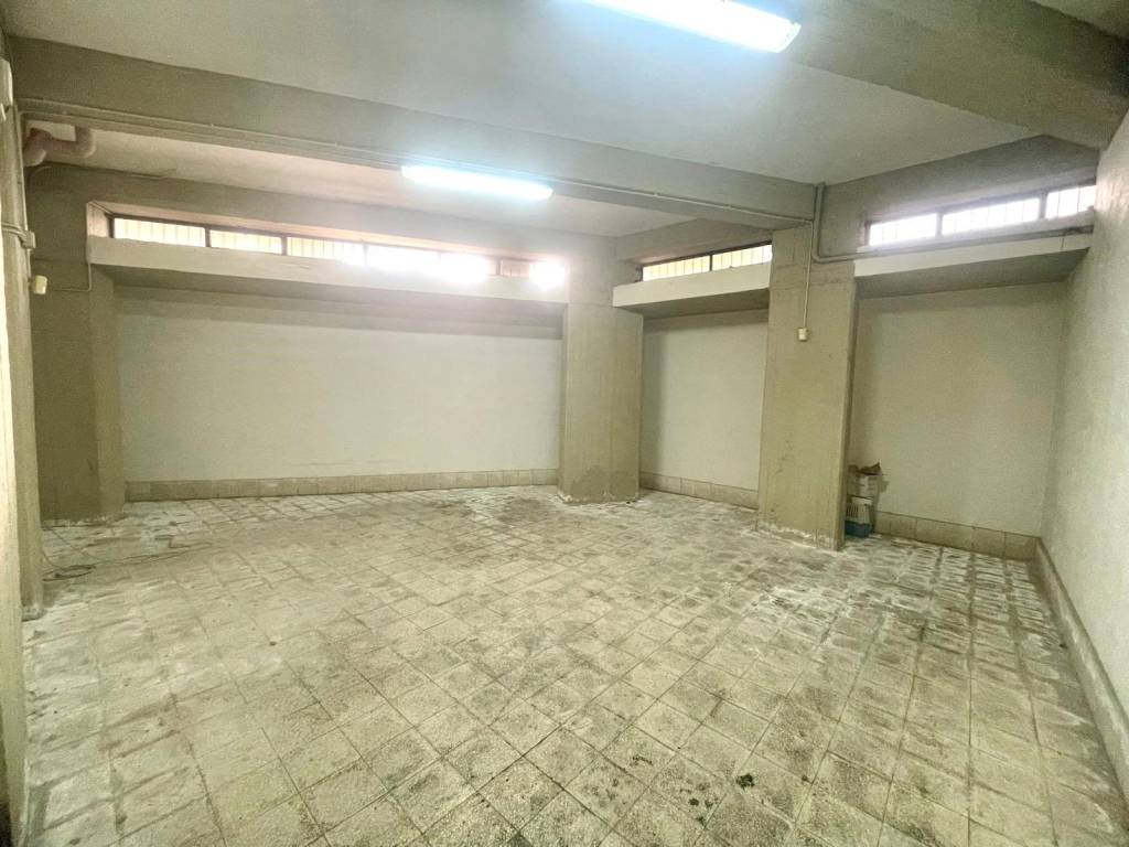 Box / garage a Catania in Via Nino Bixio, 30 - Foto 2