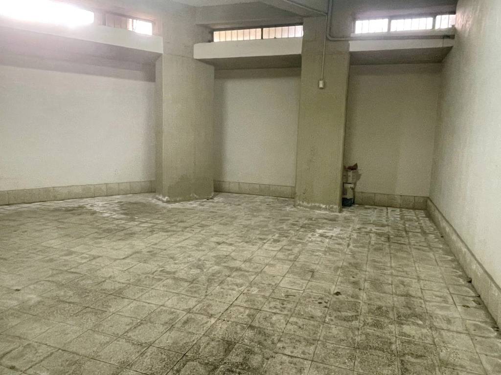 Box / garage a Catania in Via Nino Bixio, 30 - Foto 4