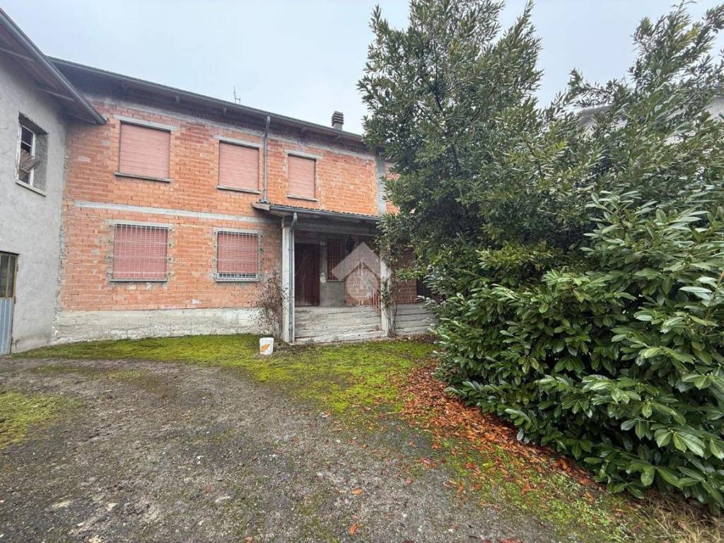 Rustico / casale a Casina in Via caduti della libertà, 2 - Foto 2