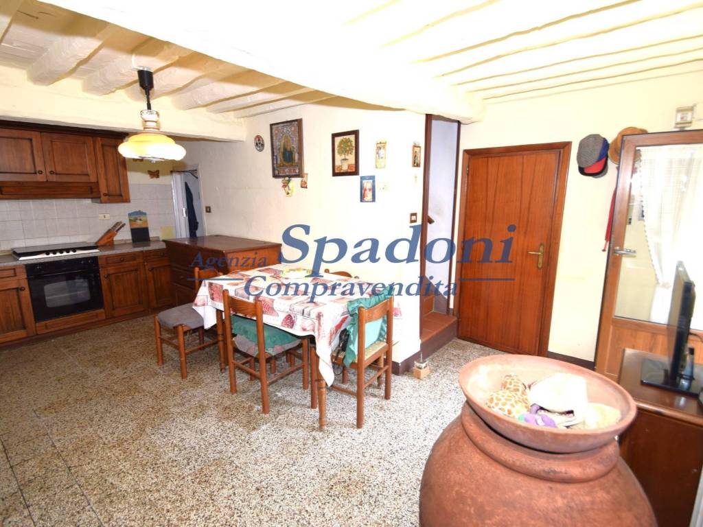 Rustico / casale a Montecatini-terme in Via Porta di Borgo, 31 - Foto 3