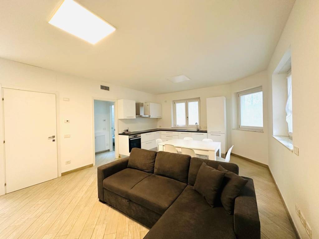 Appartamento a Cerro maggiore in Via Cappuccini - Foto 5