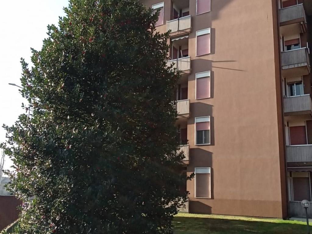 Appartamento a Busto arsizio in Via Pallanza, 19 - Foto 3