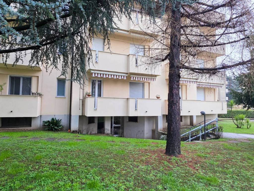 Appartamento a Verano brianza in Via 24 Maggio, 55 - Foto 4