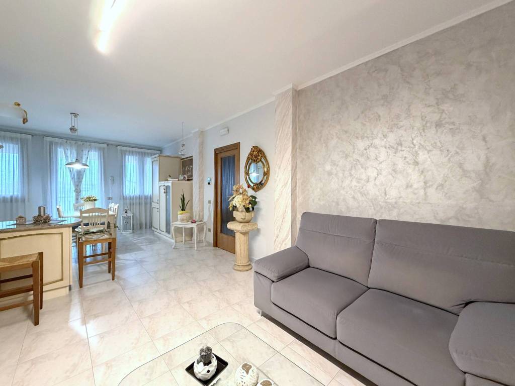 Appartamento a Rosolina in Via Salvo D'Acquisto - Foto 3