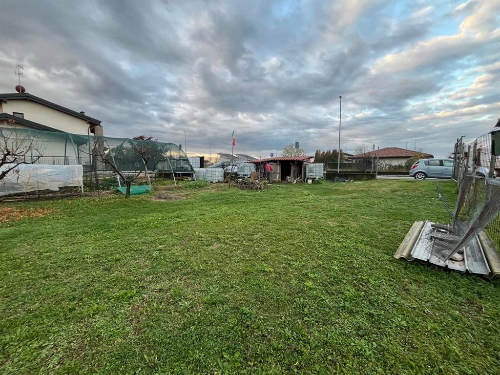 Terreno a Arcene in Via Giuseppe Verdi - Foto 2