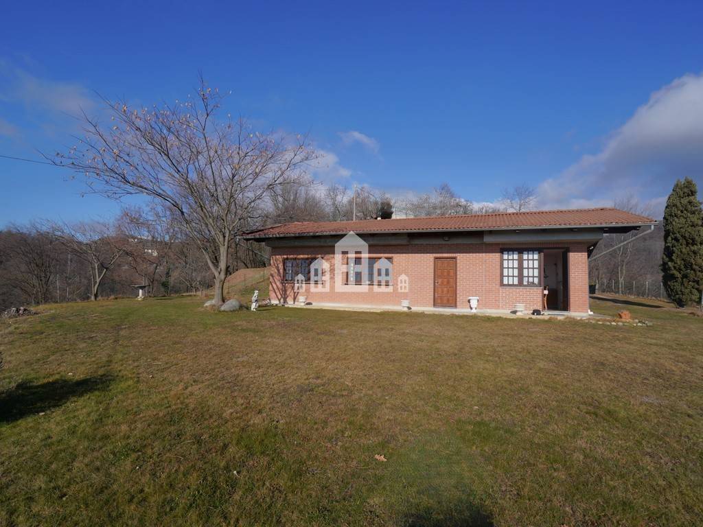 Casa indipendente a Castellamonte in Frazione Sant'Anna dei Boschi - Foto 5