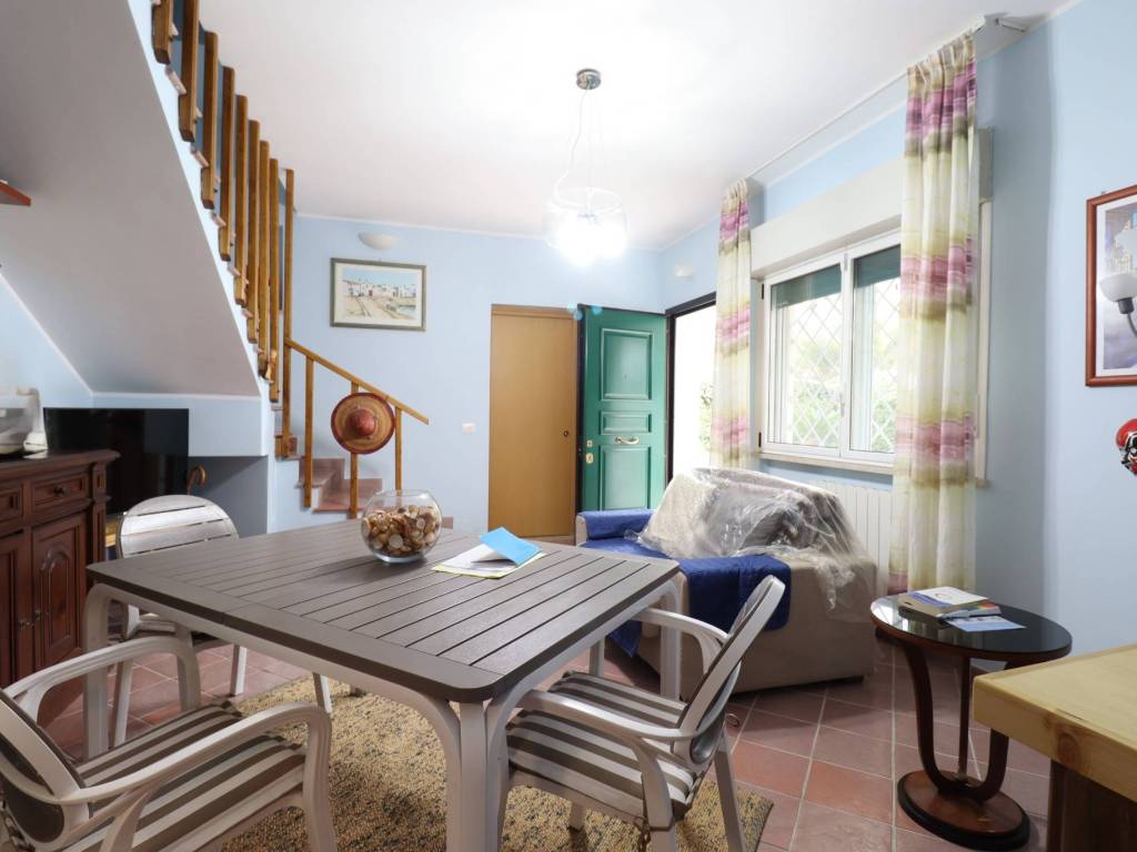 Villa a Anzio in Viale Stella Marina - Foto 2