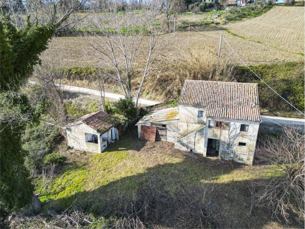 Rustico / casale a Ancona - Foto 2
