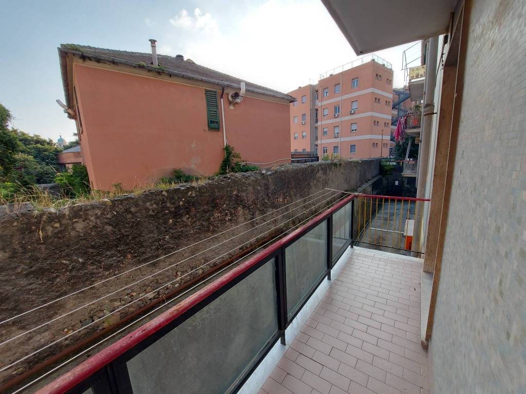 Appartamento a Genova in Via Domenico Oliva, 28 - Foto 3