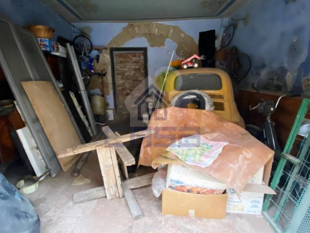 Box / garage a Cremona in Cremona (CR) Via Della Torre n°13 - Foto 4