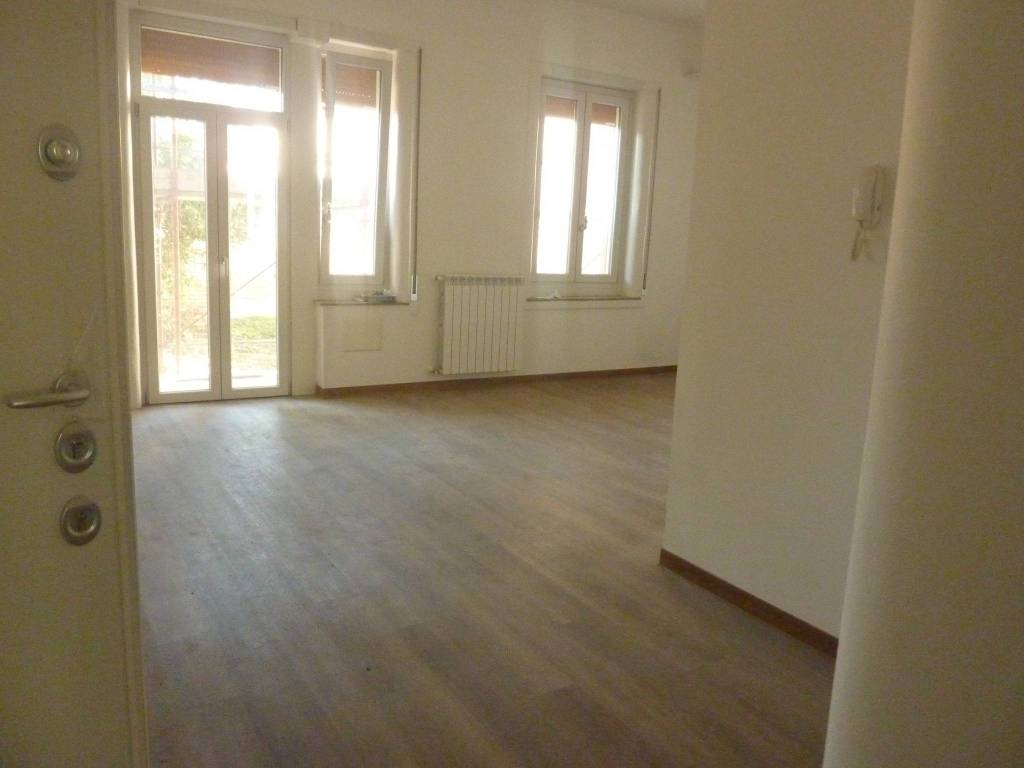 Appartamento a Novara in Via Enrico Bottini - Foto 2