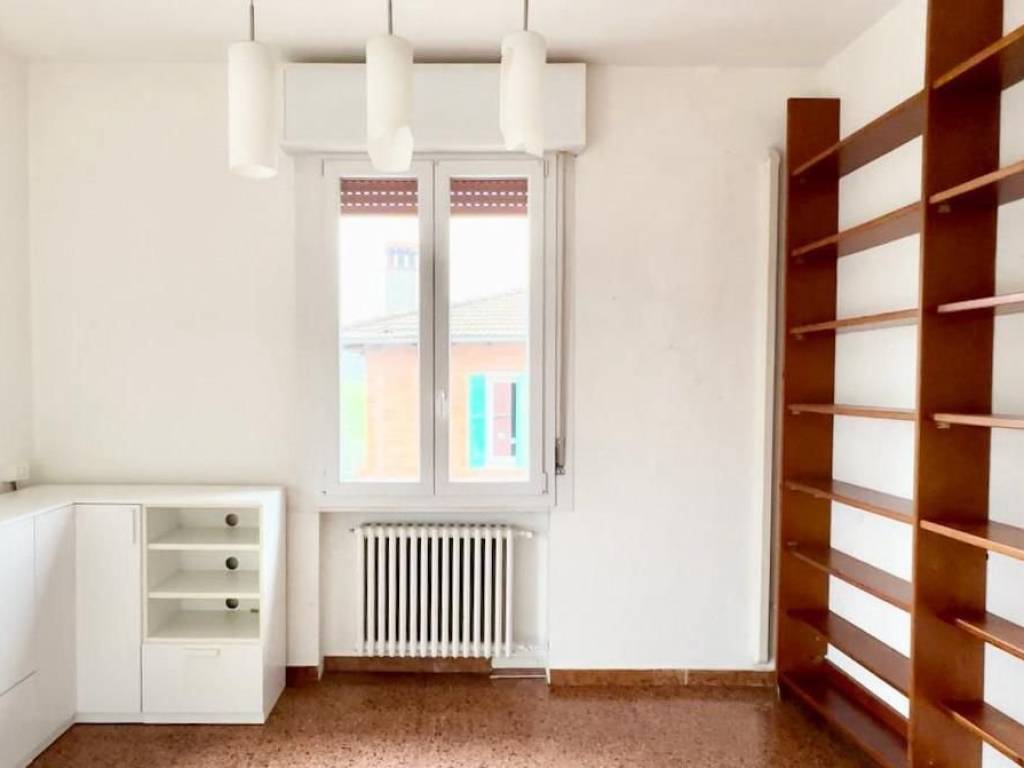 Appartamento a Castel san pietro terme in Via Emilia Ponente - Foto 3