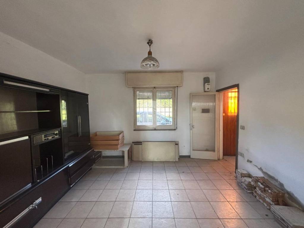 Casa indipendente a Fano in S.da Nazionale Flaminia, 209 - Foto 2