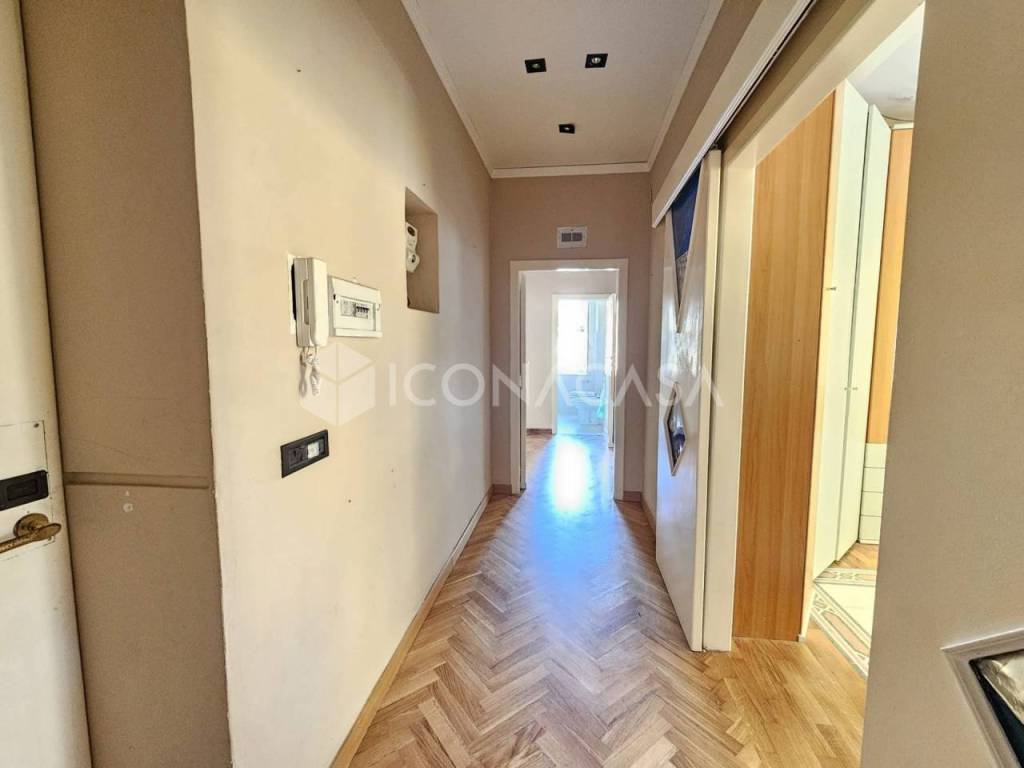 Appartamento a Pozzuoli in Viale Villa Bianca, 4 - Foto 3
