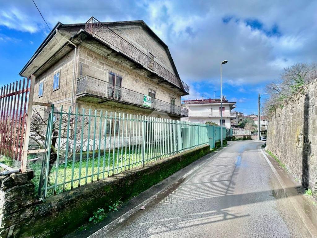 Casa indipendente a Fisciano in Via San Lorenzo, 134 - Foto 2