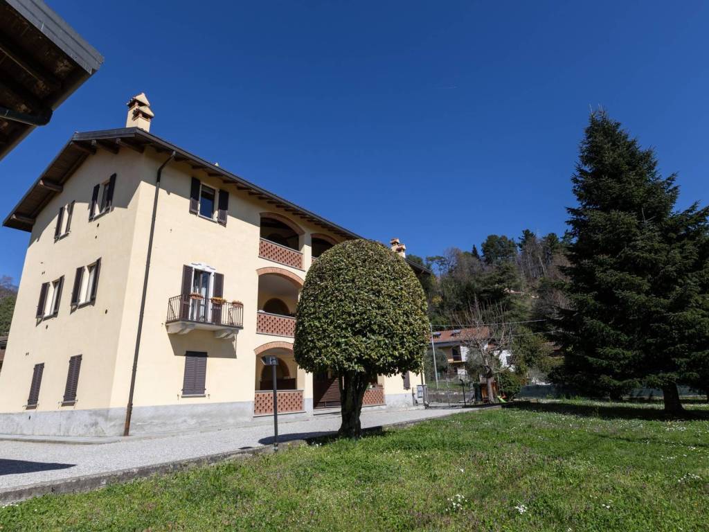Appartamento a Luvinate in Via Mazzorin, 15 - Foto 2