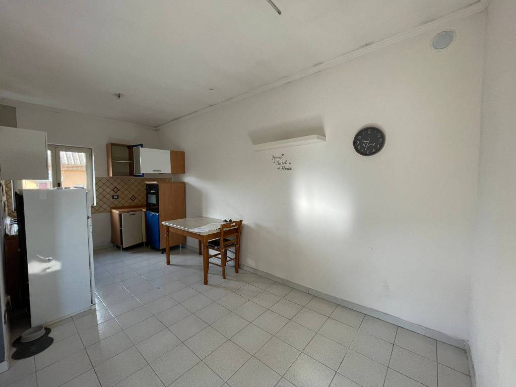 Appartamento a Anguillara sabazia in Via Anguillarese - Foto 3