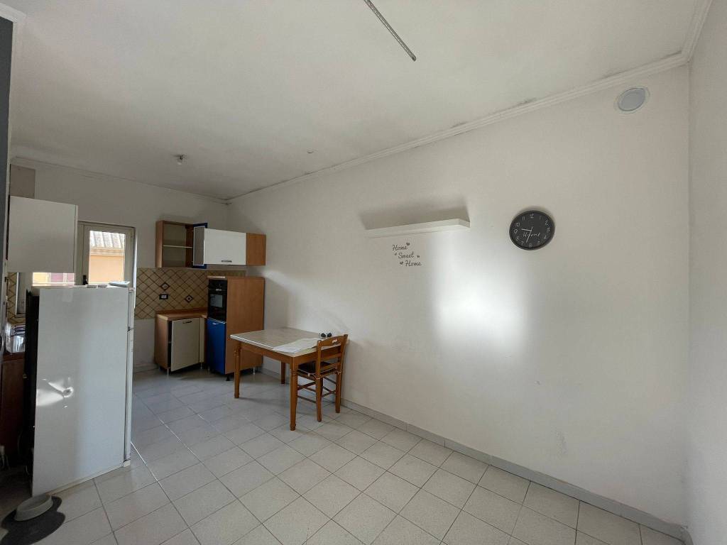 Appartamento a Anguillara sabazia in Via Anguillarese - Foto 4