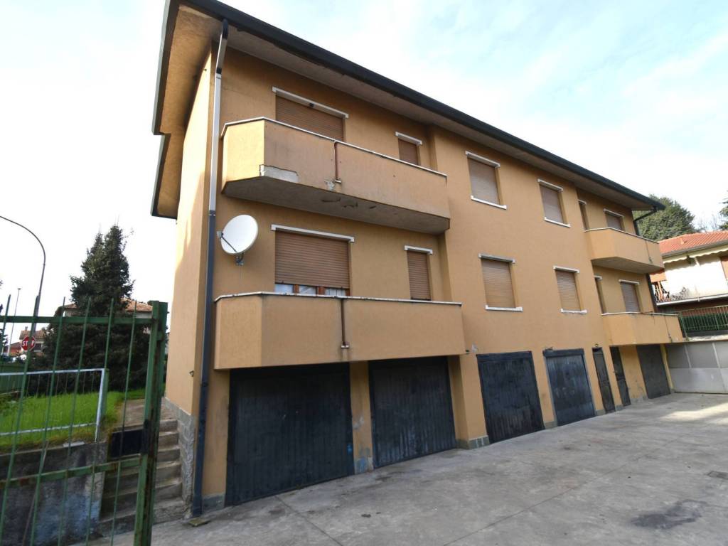 Palazzo / stabile a Bernareggio in Roma, 2 - Foto 3