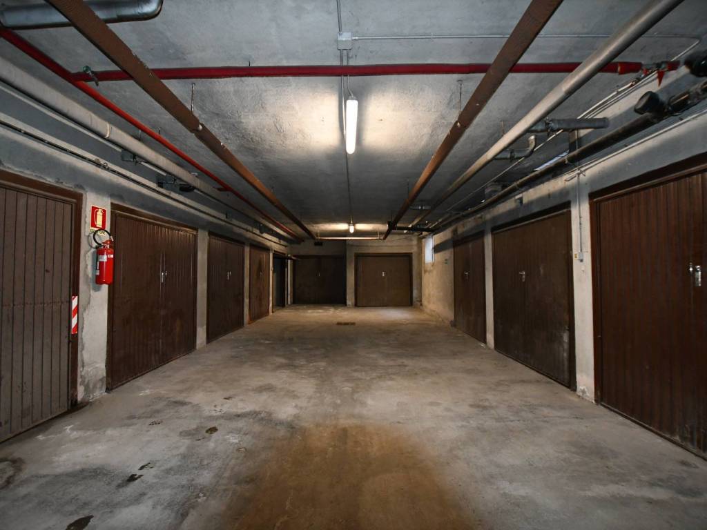 Box / garage a Bardonecchia in Viale Bramafam, 1 - Foto 4