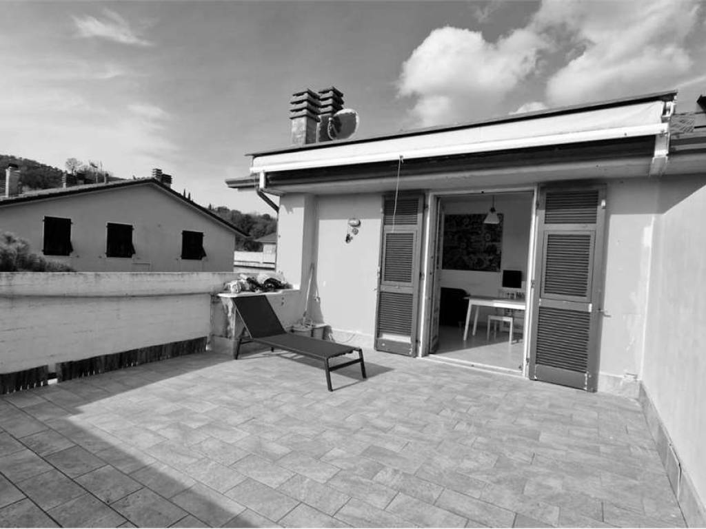 Appartamento a Sarzana in Via nave - Foto 2