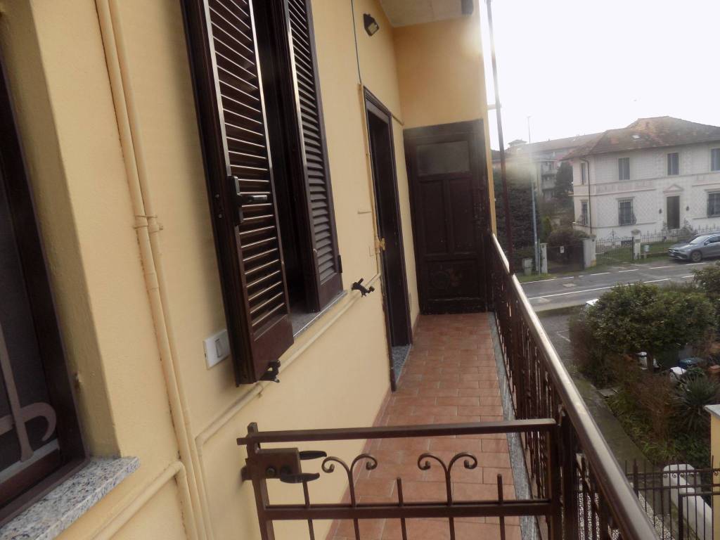 Appartamento a Binasco in Via Roma - Foto 2