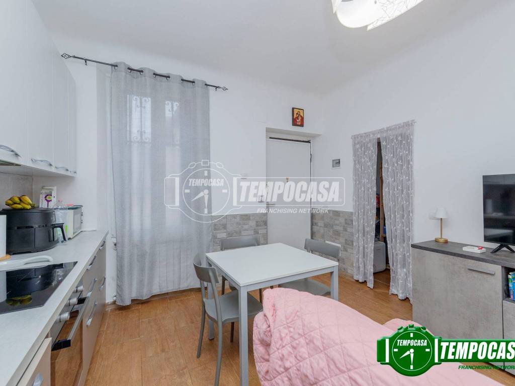 Casa indipendente a Lacchiarella in Via Vittorio Veneto - Foto 5