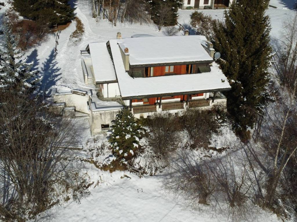 Villa a Torgnon in Frazione Pecou - Foto 3