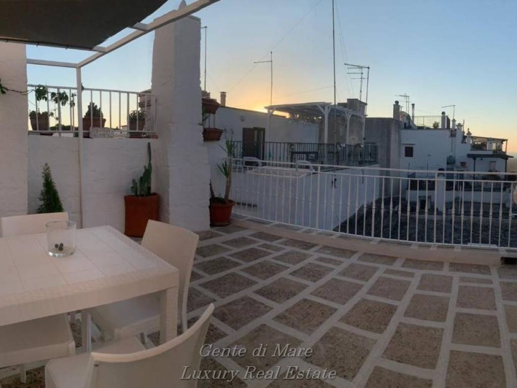 Casa indipendente a Ostuni in Via Aurelio Saffi - Foto 2
