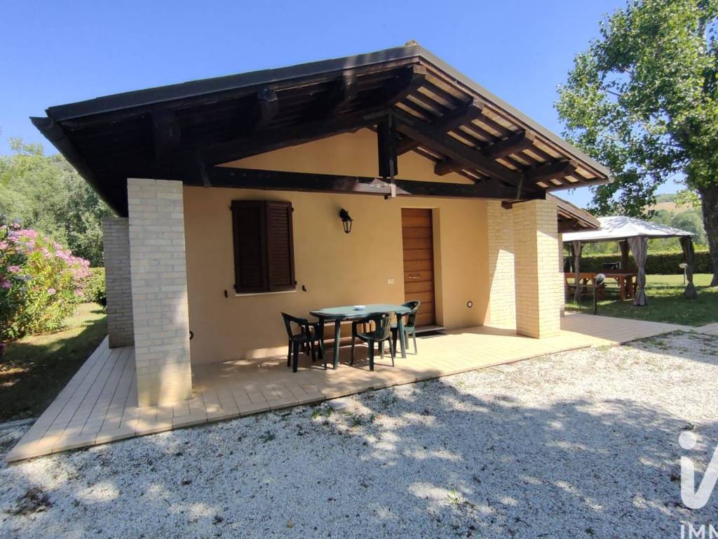 Villa a Carassai in Via Menocchia - Foto 3